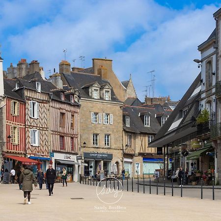 Le Patio - Hypercentre - Cour Au Calme - Wifi Apartment Vannes Exterior photo